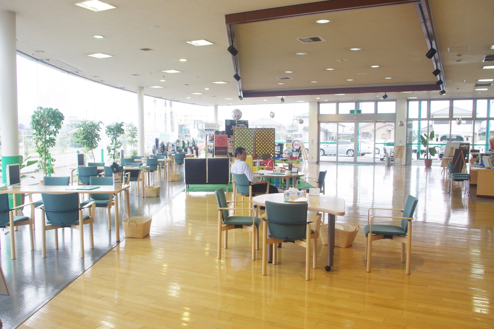 甘木店_内観