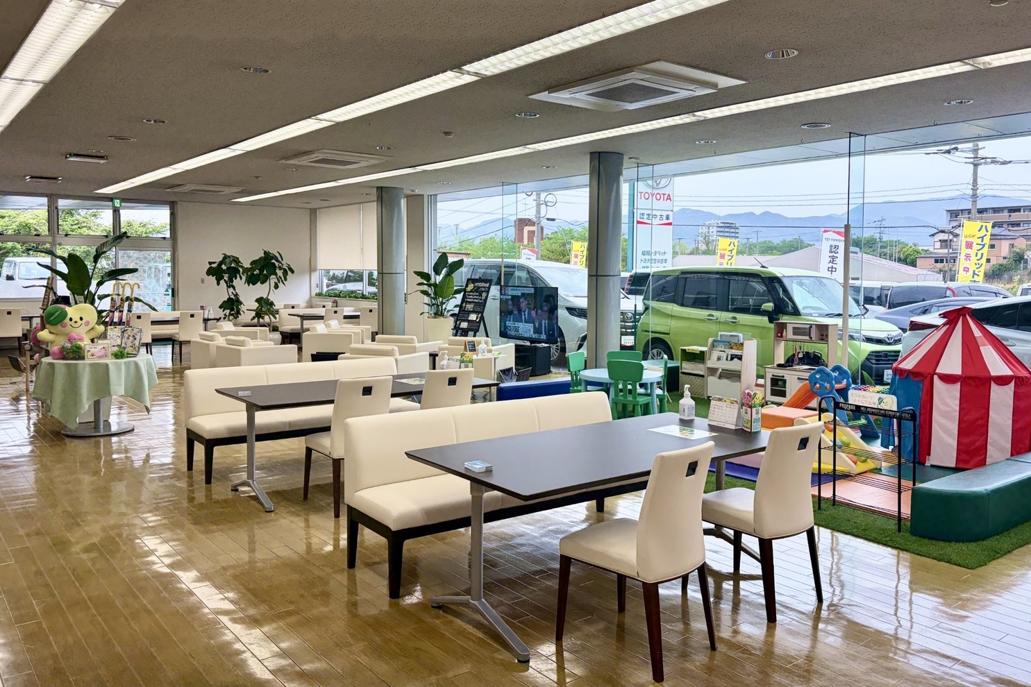 U福岡I店スライド３番